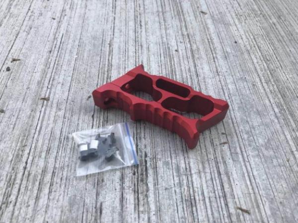 T 5KU HALO MINIVERT GRIP (MLOK and KeyMod) Red